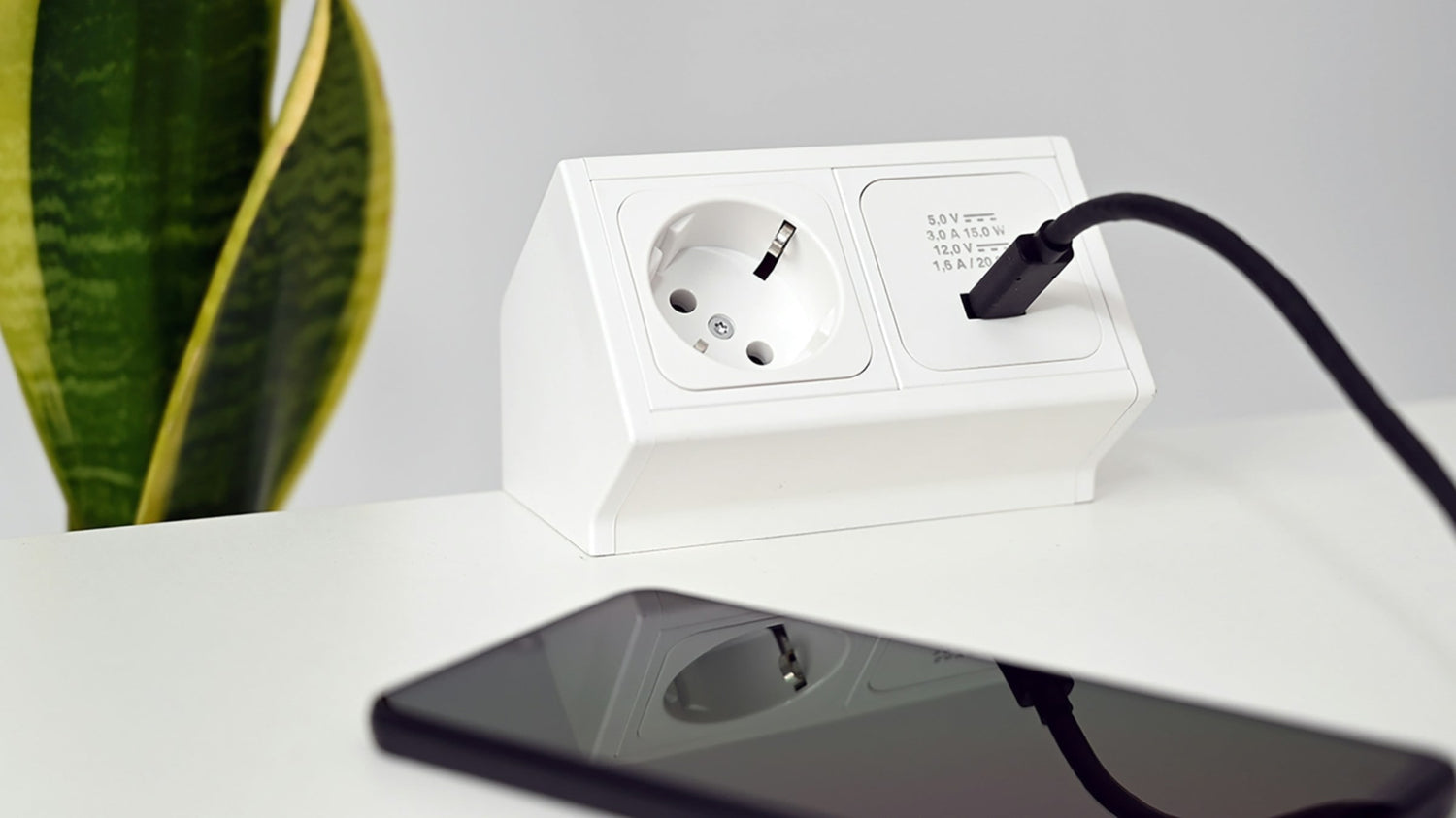 Smart Plugs & Power Management